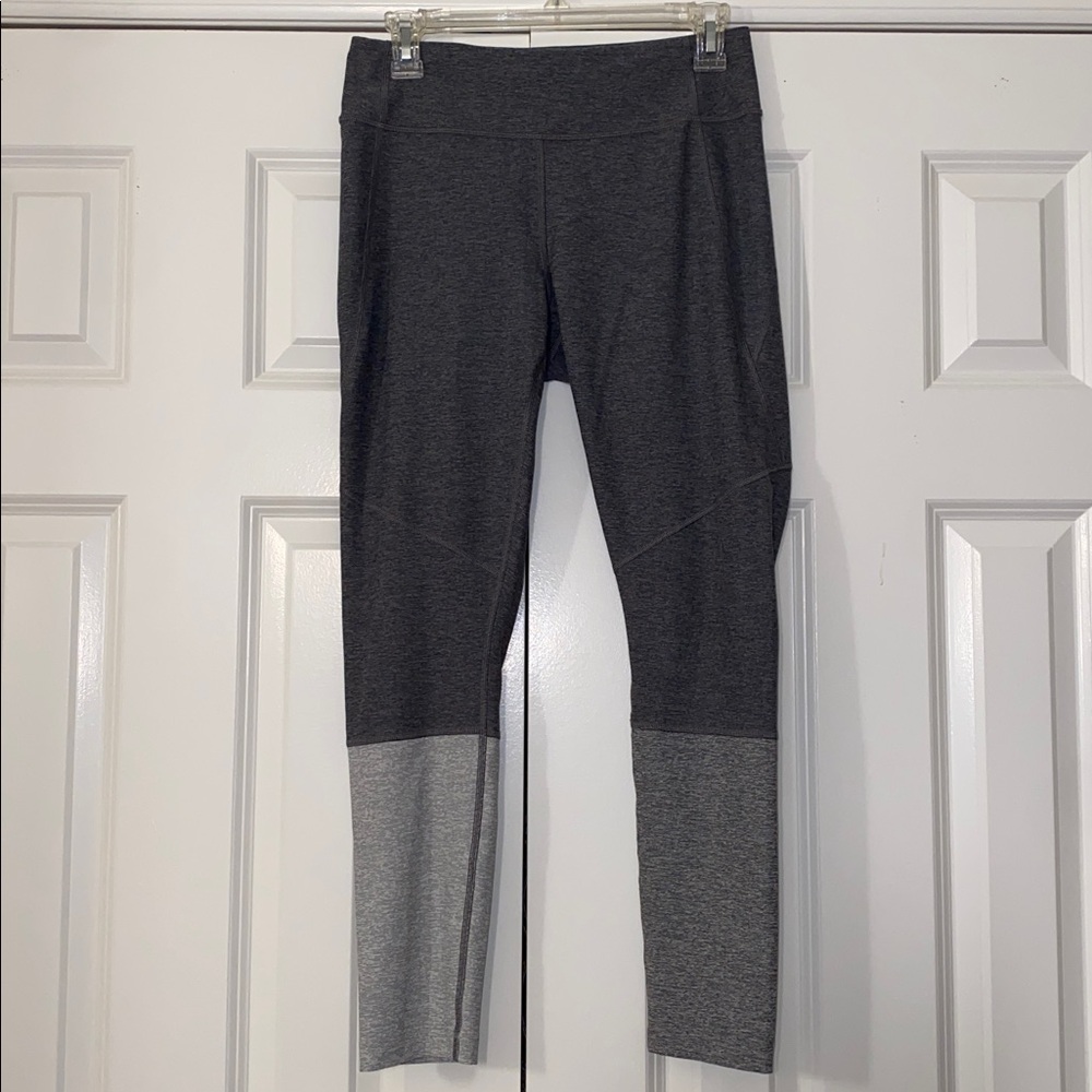 Outdoor Voices Heathered Gray Leggings size M
